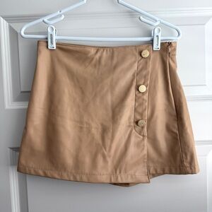 Zara Tan Faux Leather Skort – Button Detail Wrap Skirt Shorts – Size S